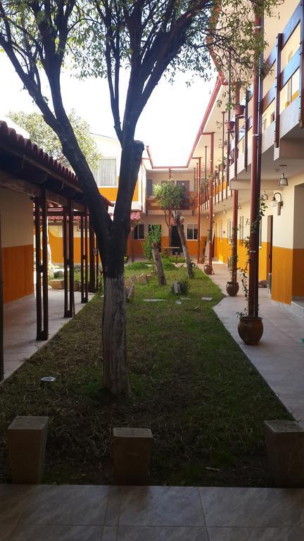 Hotel Mitru - Tarija Exterior foto